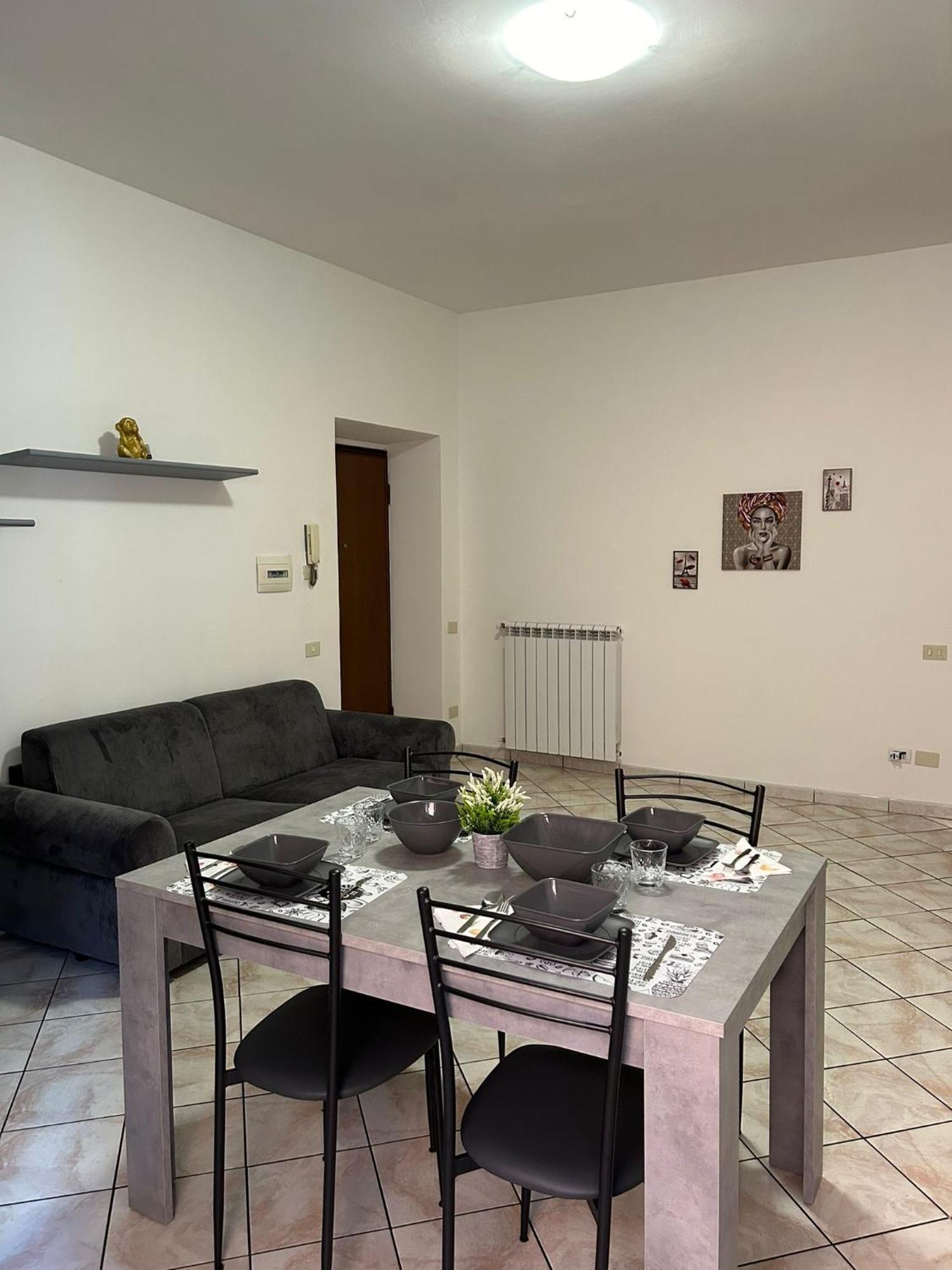 Appartamento Mary T House Campagnano Di Roma Esterno foto